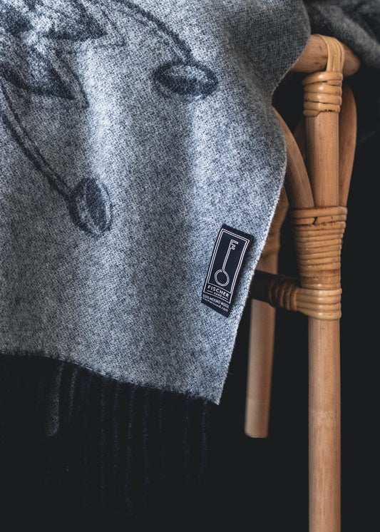 Charcoal Fever Blanket - Fischersund