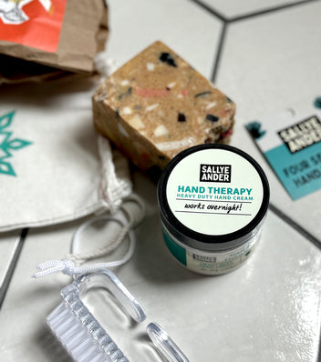 Four Seasons Hand Rescue Pack
