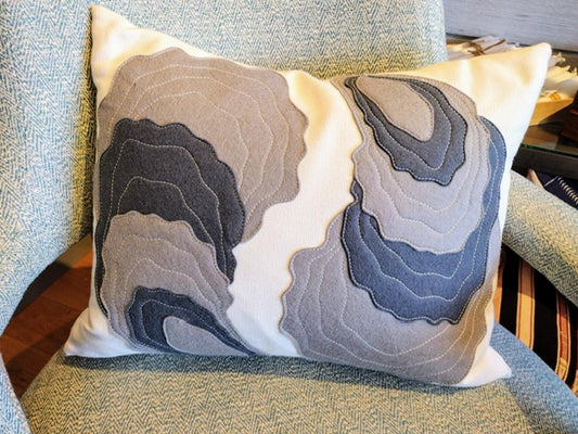 Oyster Yin Yang Gray and White
